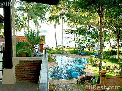 Koh Chang Cliff Beach Resort 23